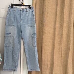 Almost Famous hi rise light blue skater jeans in size Large